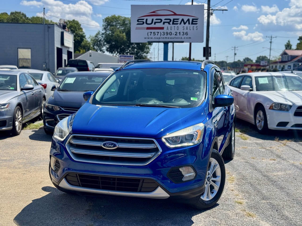 Used 2017 Ford Escape SE w/ Equipment Group 201A