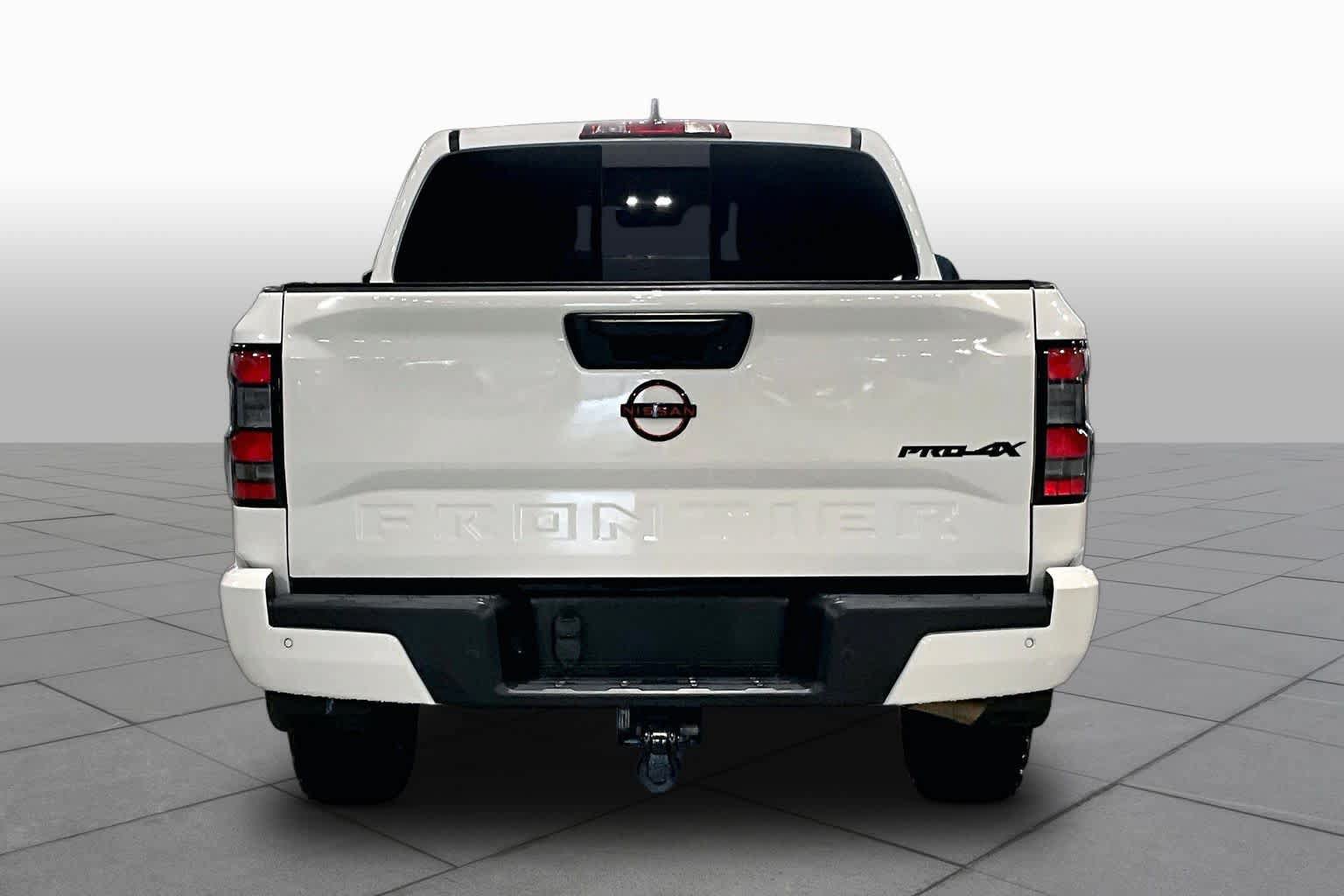 Used 2024 Nissan Frontier PRO-4X w/ Pro Premium Package AWD/4WD image 5