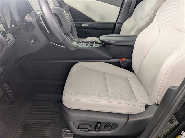 Used 2025 Lexus TX 350 350 image 13