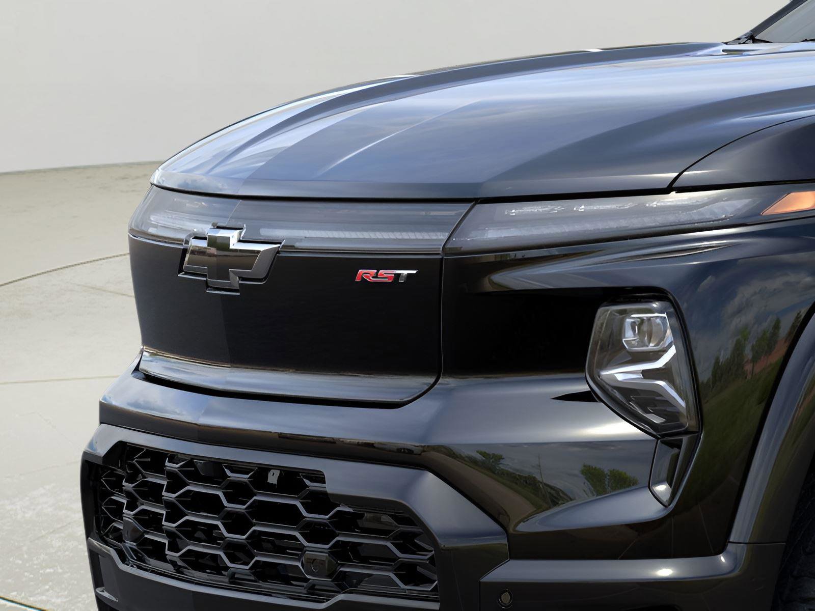New 2025 Chevrolet Silverado EV RST image 13
