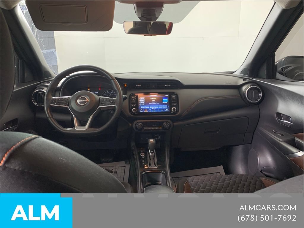 Used 2022 Nissan Kicks SR w/ Interior Electronics Package FWD image 33