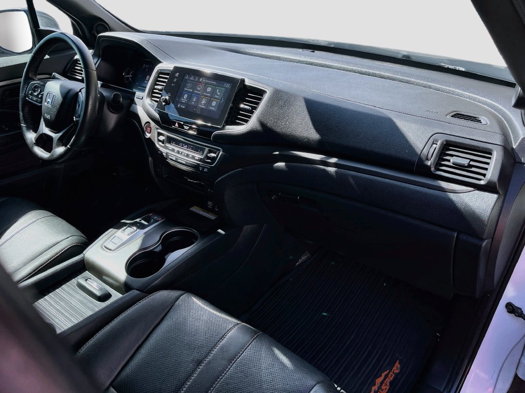 Used 2022 Honda Passport TrailSport image 30