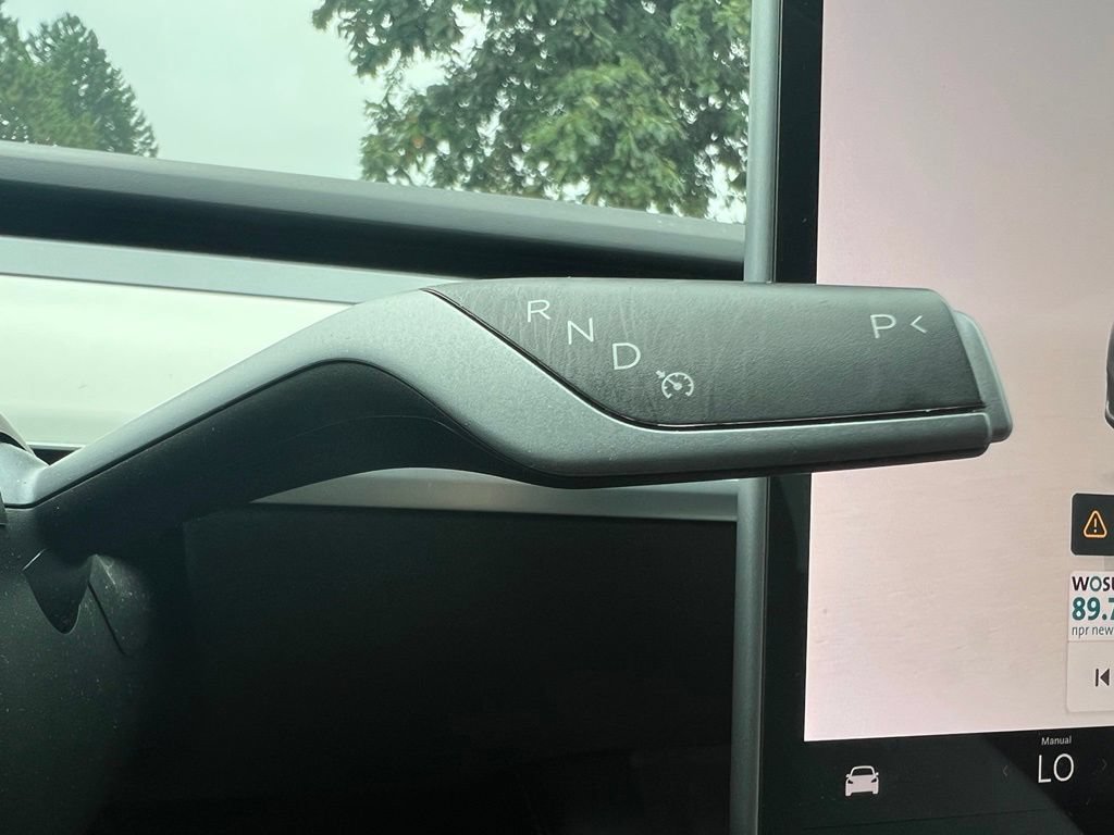 Used 2022 Tesla Model Y Performance AWD/4WD image 34