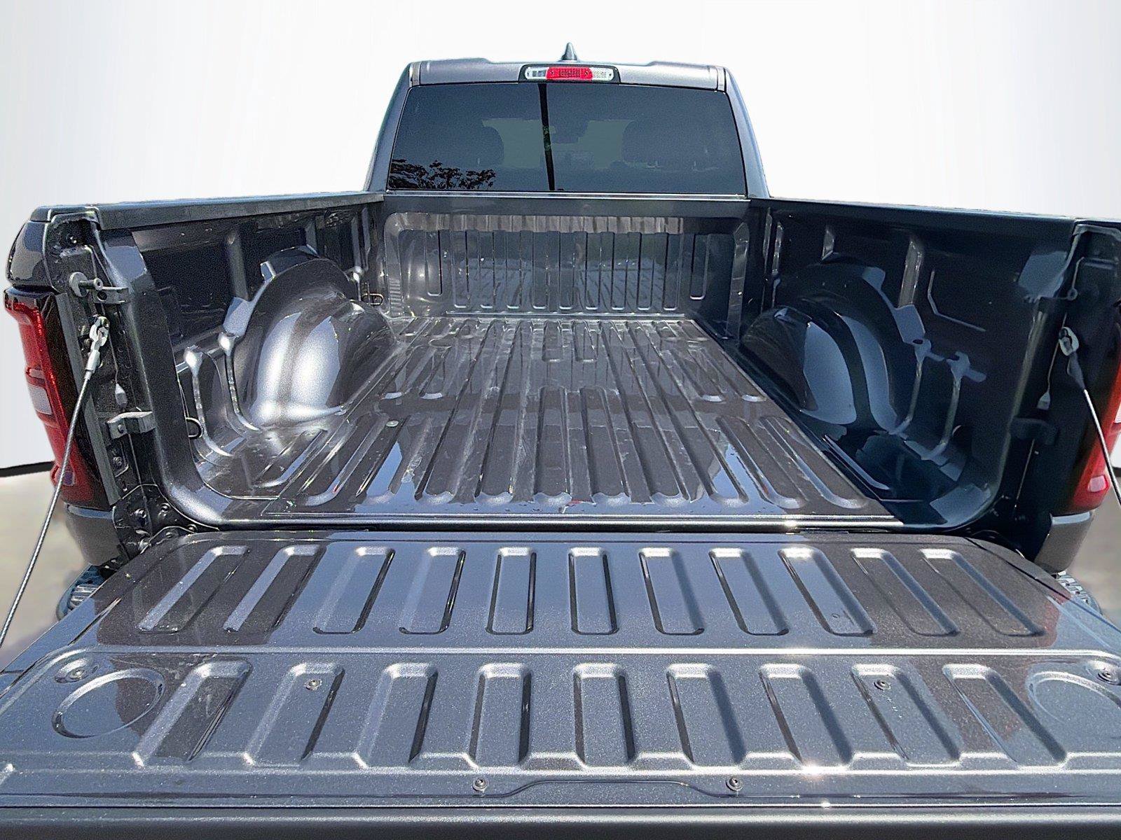 New 2026 RAM 1500 Tradesman AWD/4WD image 14