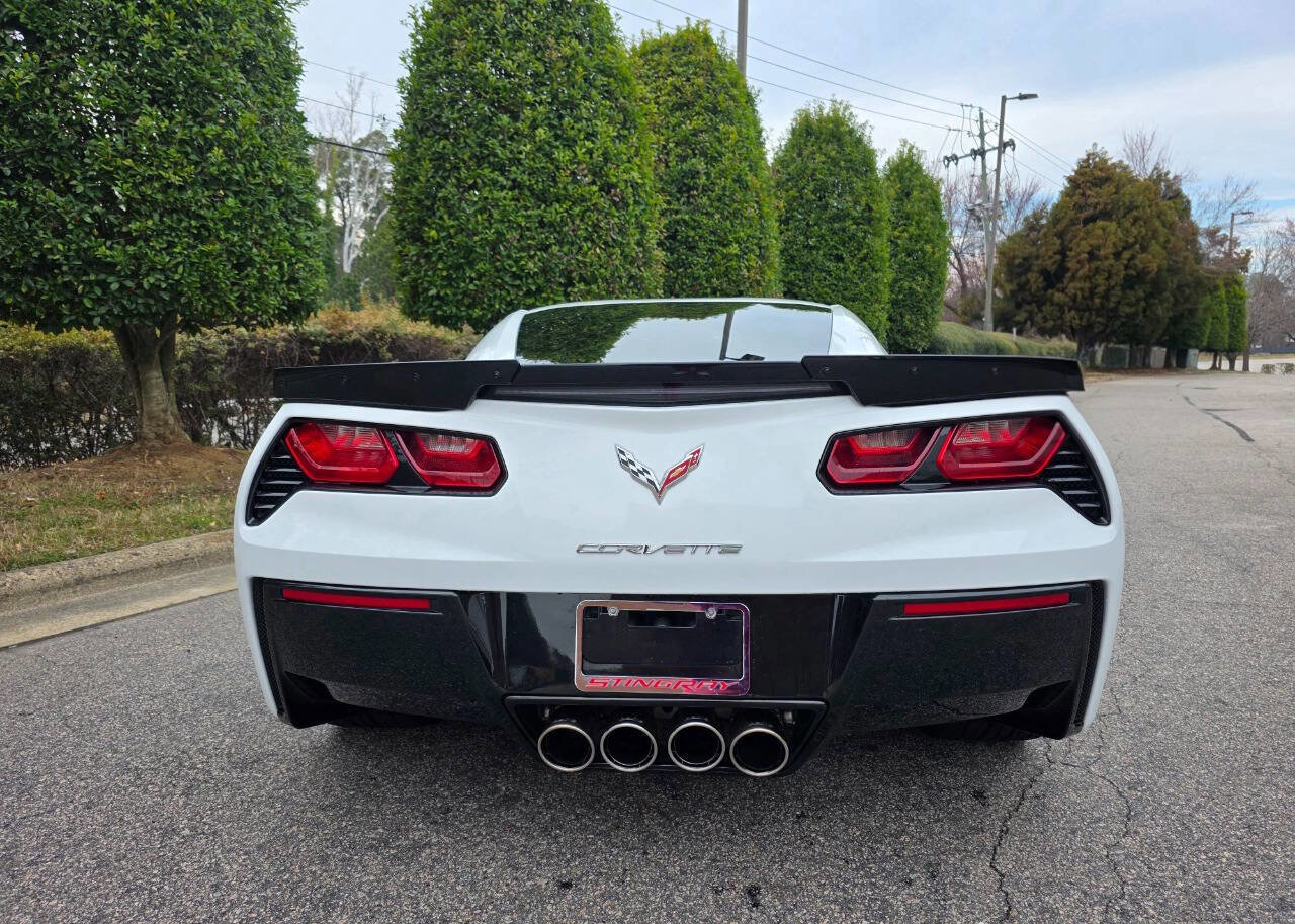 Used 2017 Chevrolet Corvette Stingray Coupe image 4