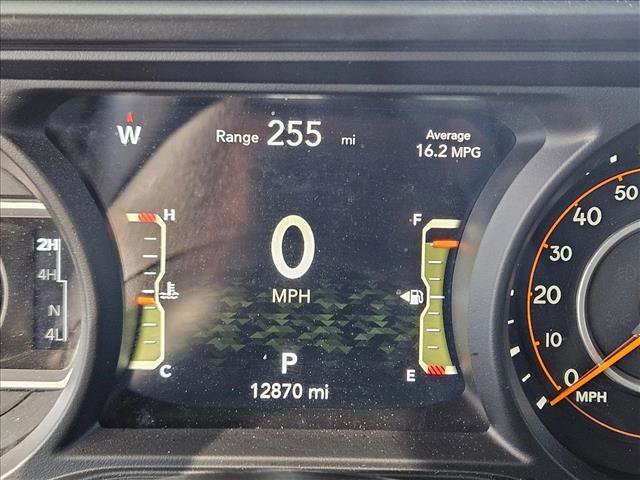 Used 2024 Jeep Wrangler Unlimited Rubicon w/ Safety Group image 10