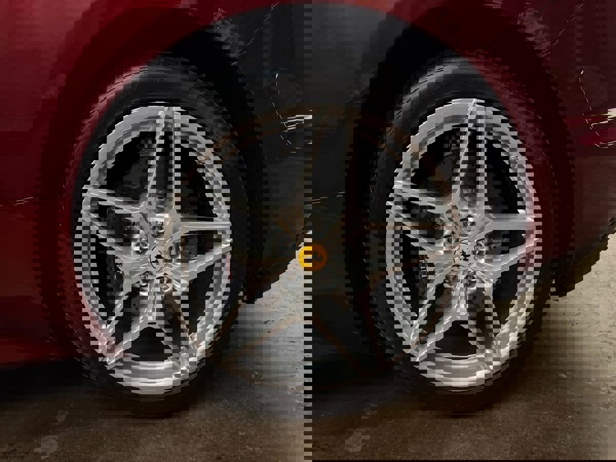 Used 2017 Ferrari California T image 21