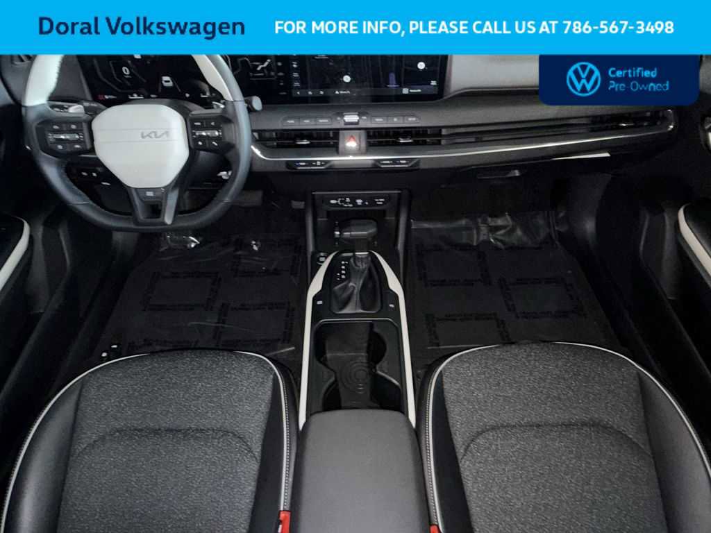 Used 2025 Kia K4 GT-Line image 24