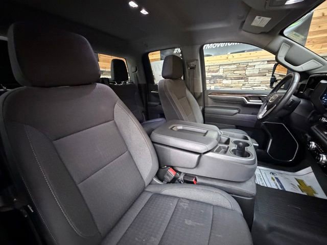 Used 2023 GMC Sierra 1500 SLE AWD/4WD image 15