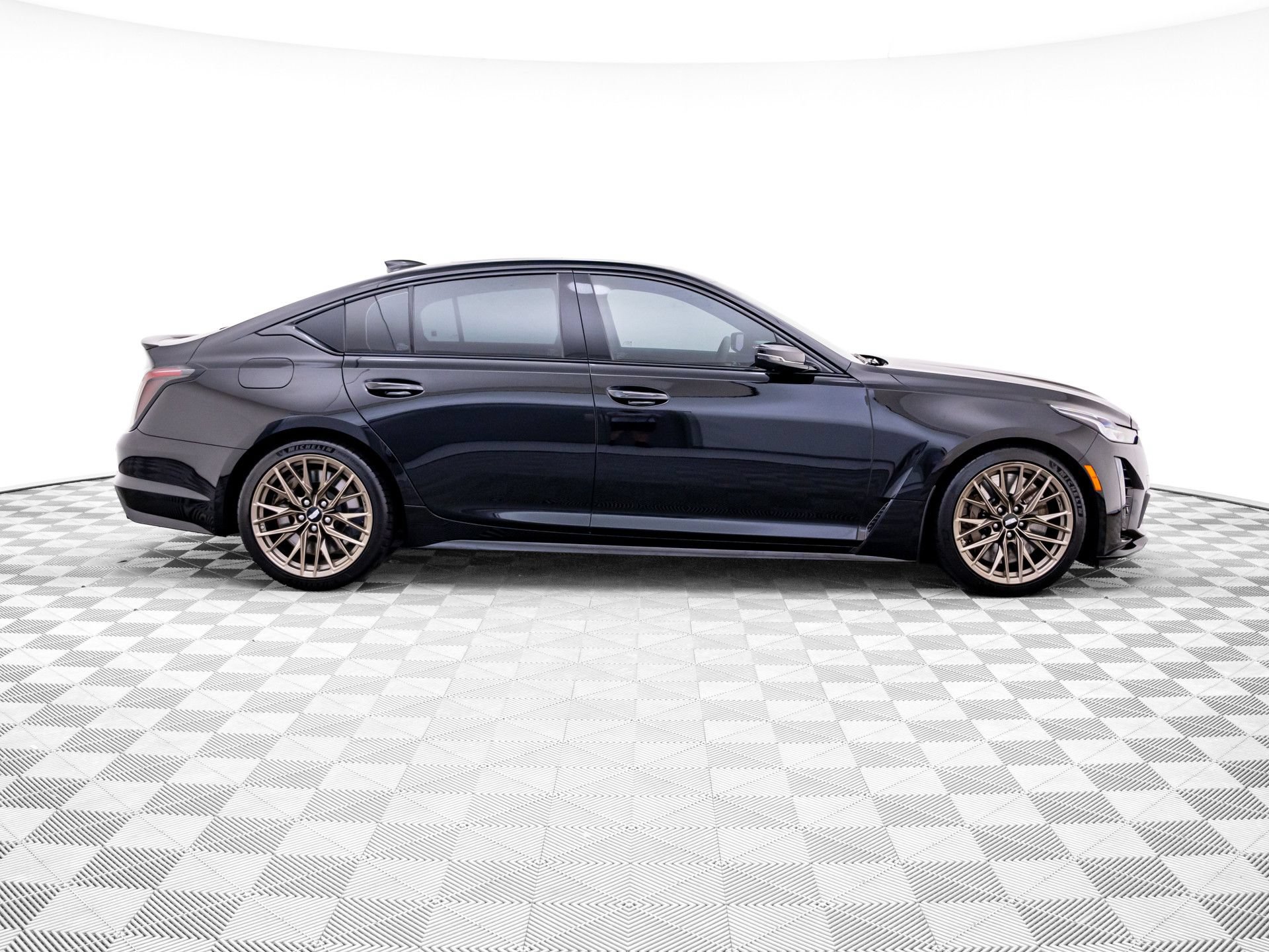 Used 2022 Cadillac CT5 V Blackwing RWD image 8