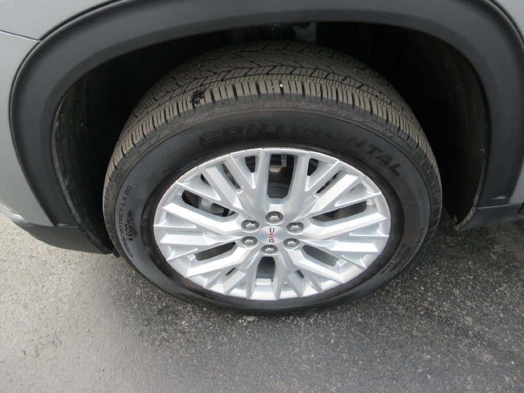 Certified 2024 GMC Acadia Elevation w/ Luxury Package FWD image 15