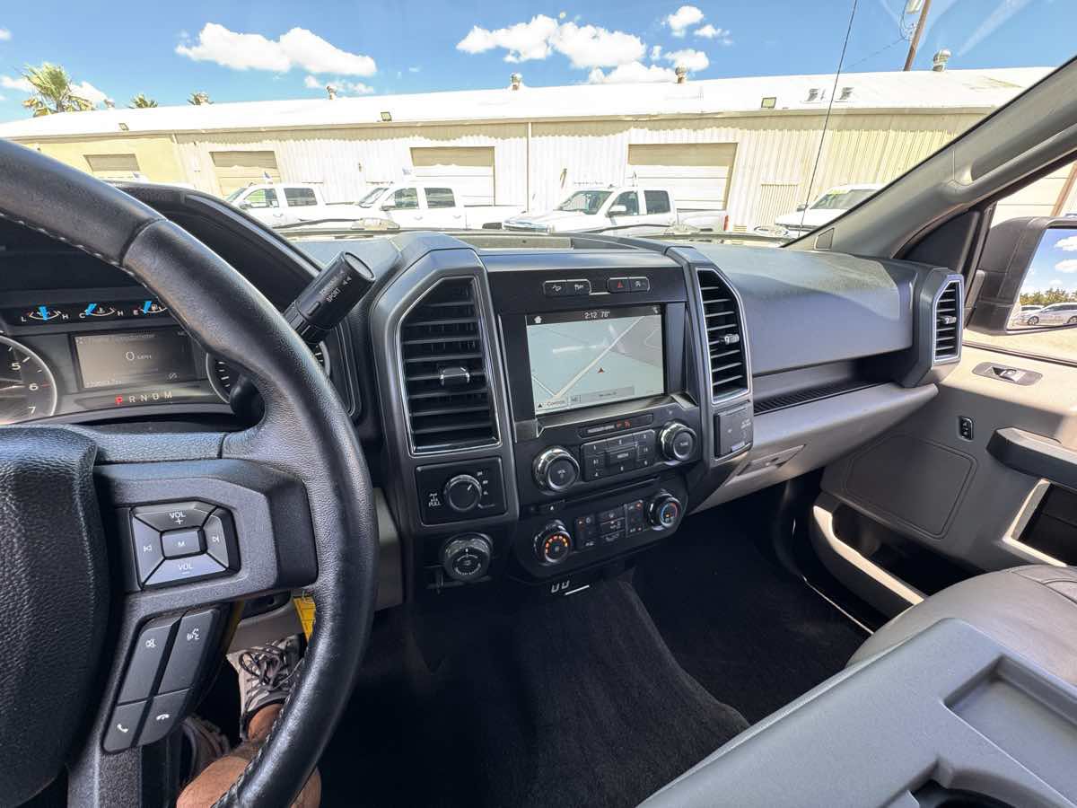Used 2017 Ford F150 XLT AWD/4WD image 25