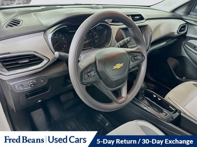 Used 2022 Chevrolet TrailBlazer LT AWD/4WD image 11