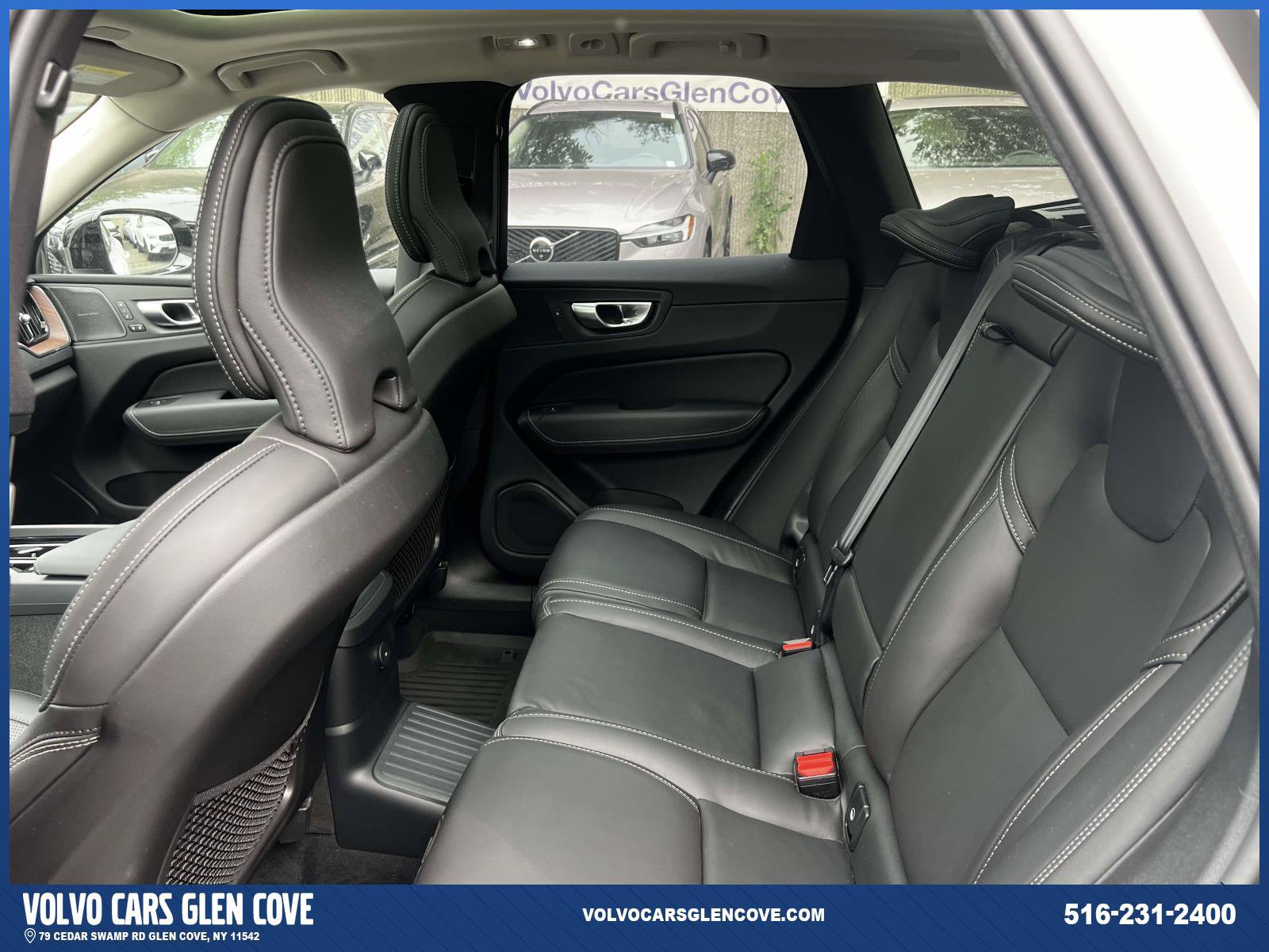 Used 2024 Volvo XC60 T8 Ultimate w/ Protection Package Premier AWD/4WD image 10