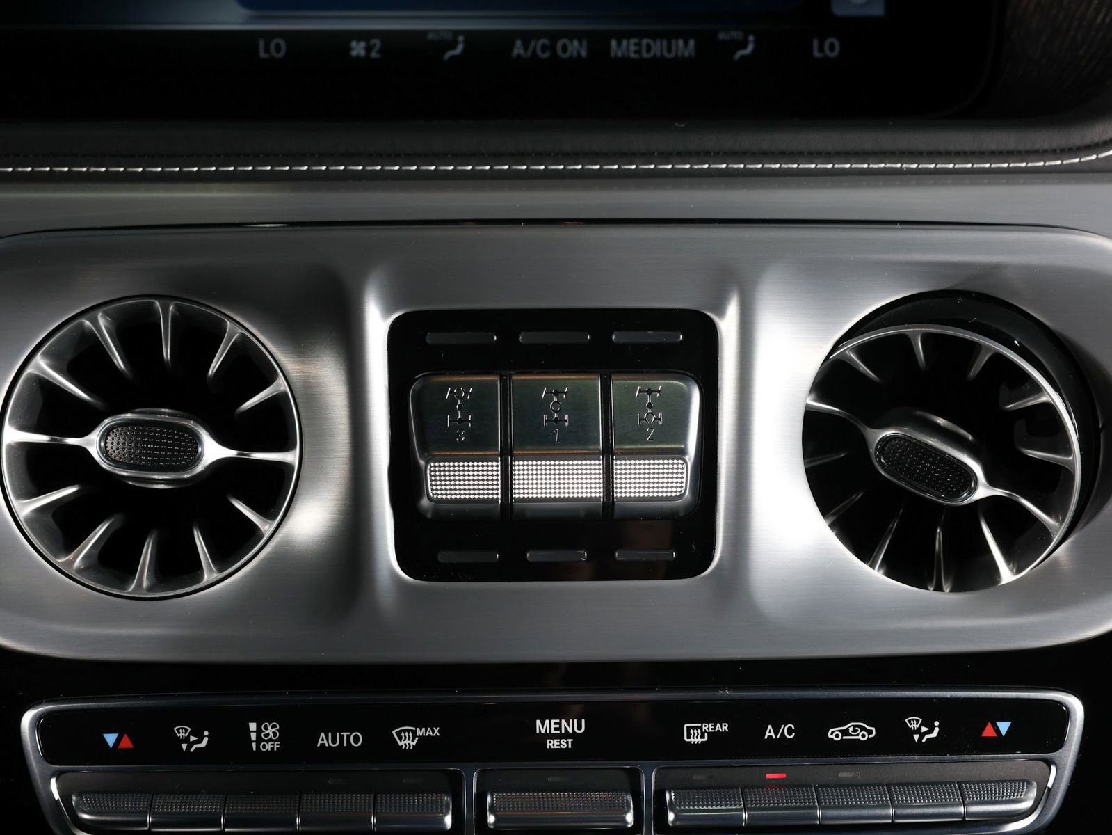 Used 2024 Mercedes-Benz G 63 AMG 4MATIC image 16