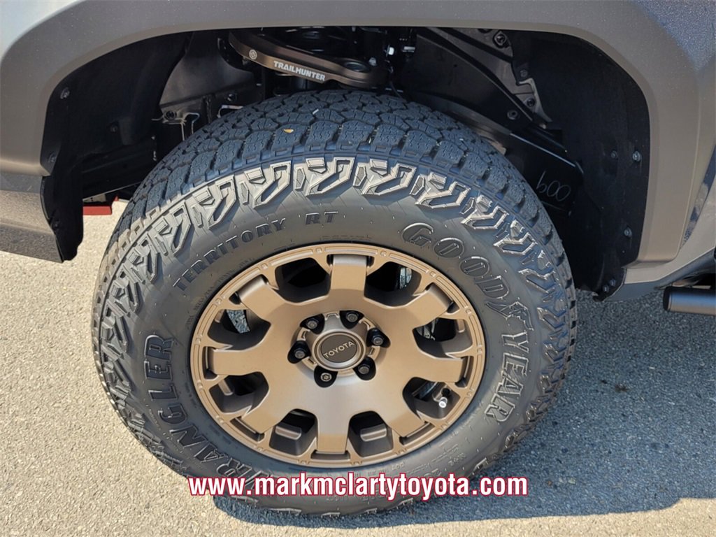 New 2025 Toyota Tacoma Trailhunter image 13