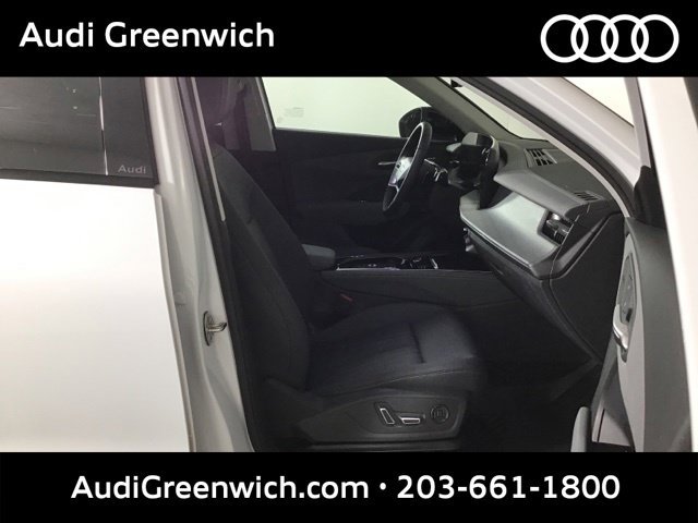 Certified 2026 Audi Q3 quattro 2.0T AWD/4WD image 26