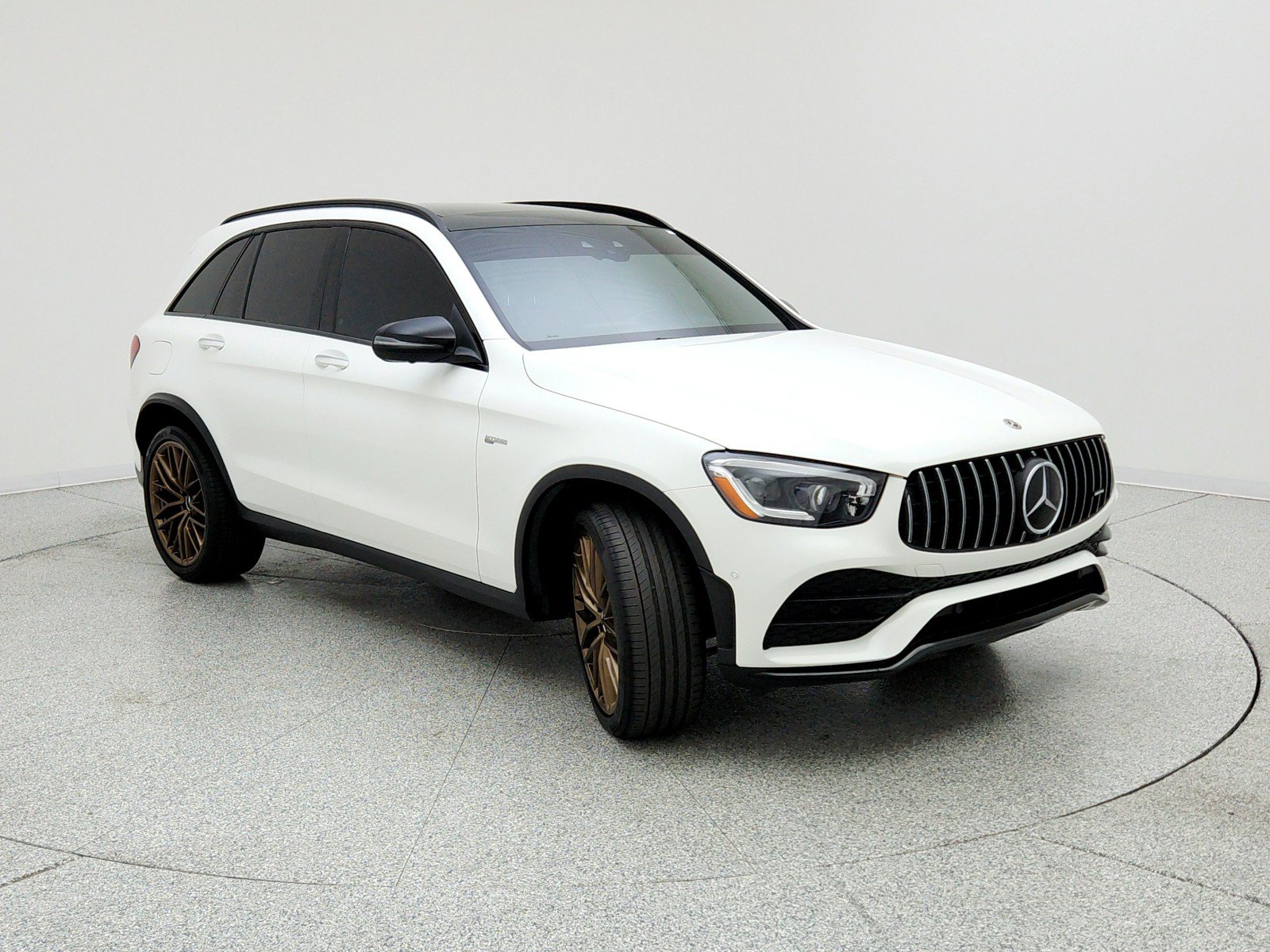 Certified 2022 Mercedes-Benz GLC 43 AMG 4MATIC image 3