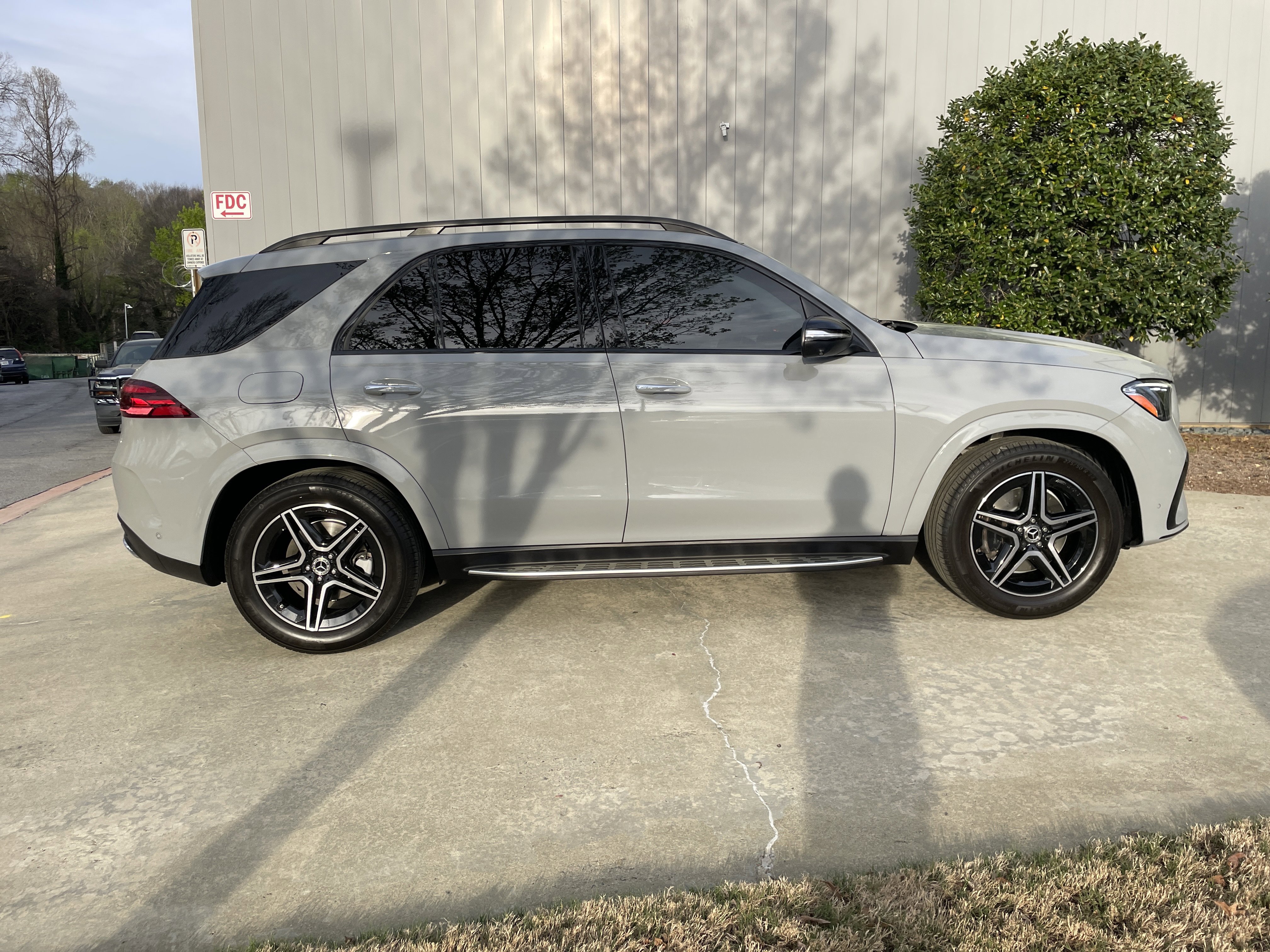 Certified 2024 Mercedes-Benz GLE 350 4MATIC image 5
