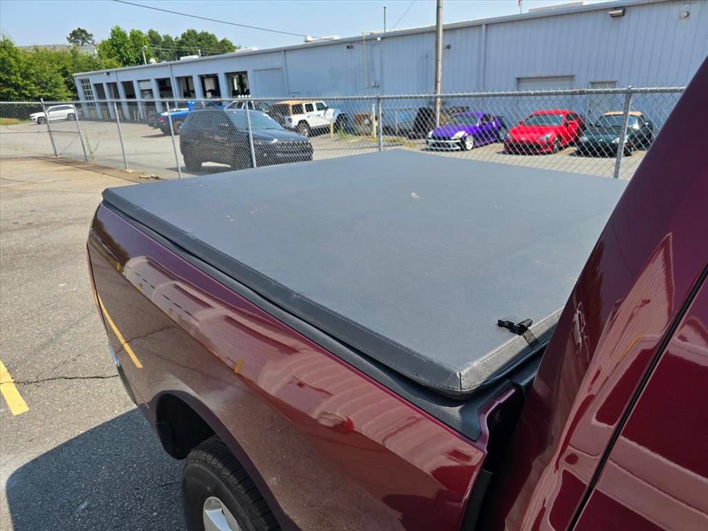 Used 2021 RAM 1500 Classic SLT AWD/4WD image 11