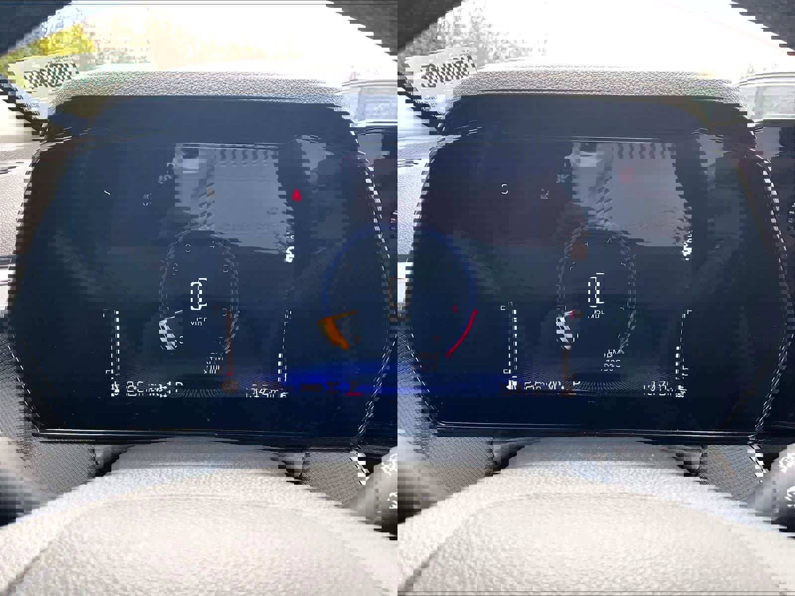 Used 2025 Chevrolet TrailBlazer LT w/ Convenience Package AWD/4WD image 42