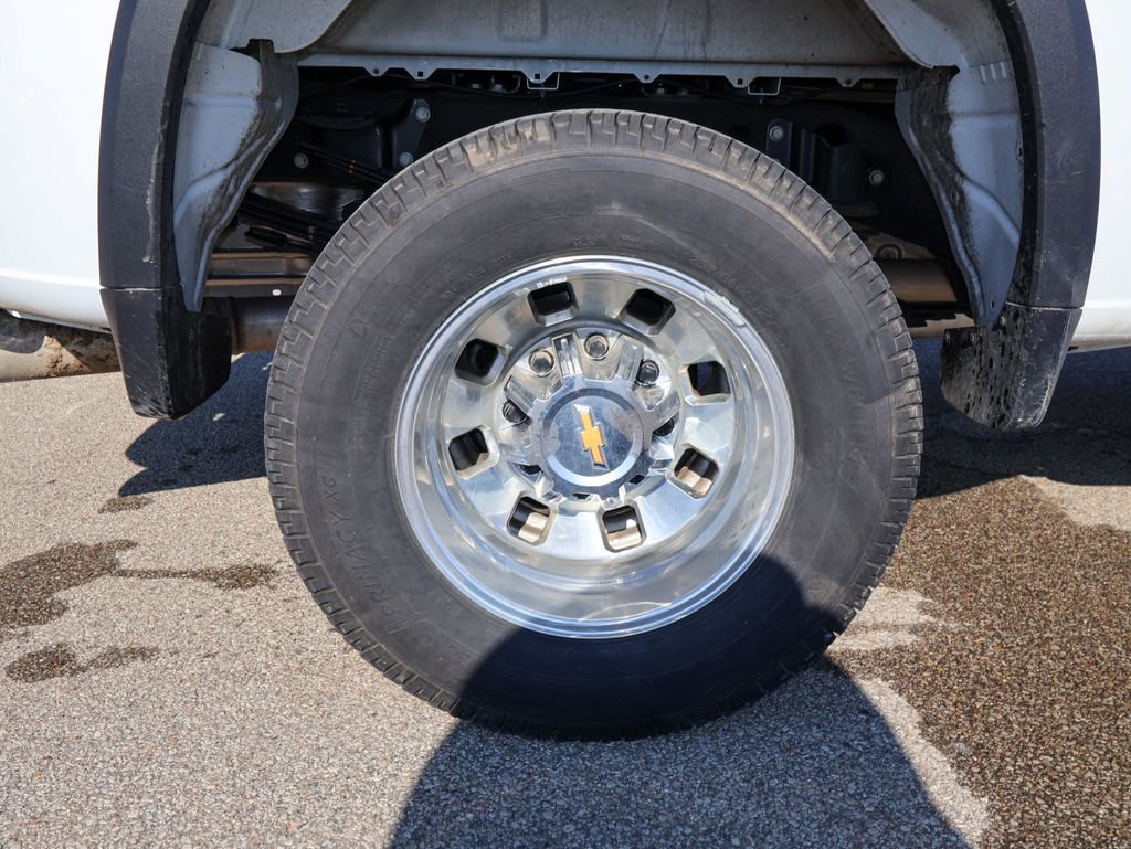 Certified 2025 Chevrolet Silverado 3500 LT w/ Safety Package image 31