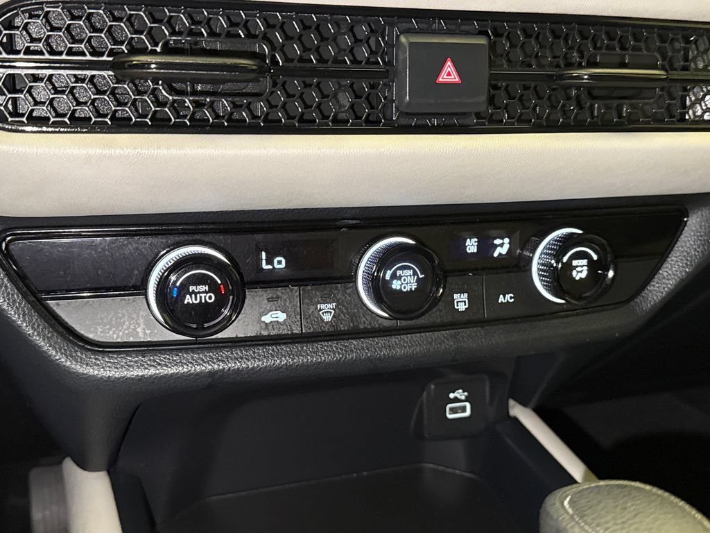 Certified 2024 Honda HR-V LX image 24
