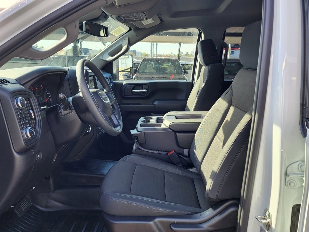 New 2026 GMC Sierra 2500 Pro image 17