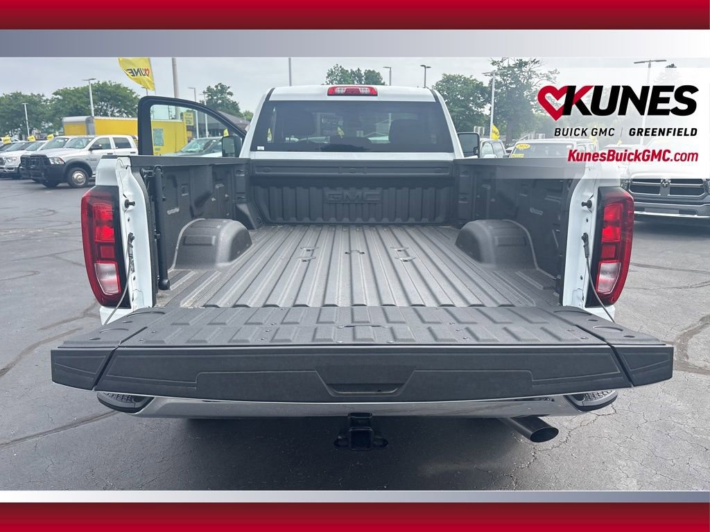 New 2025 GMC Sierra 2500 SLE image 39