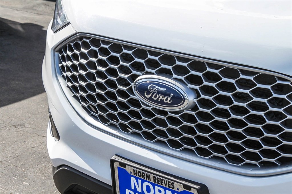 Used 2024 Ford Edge SEL image 6