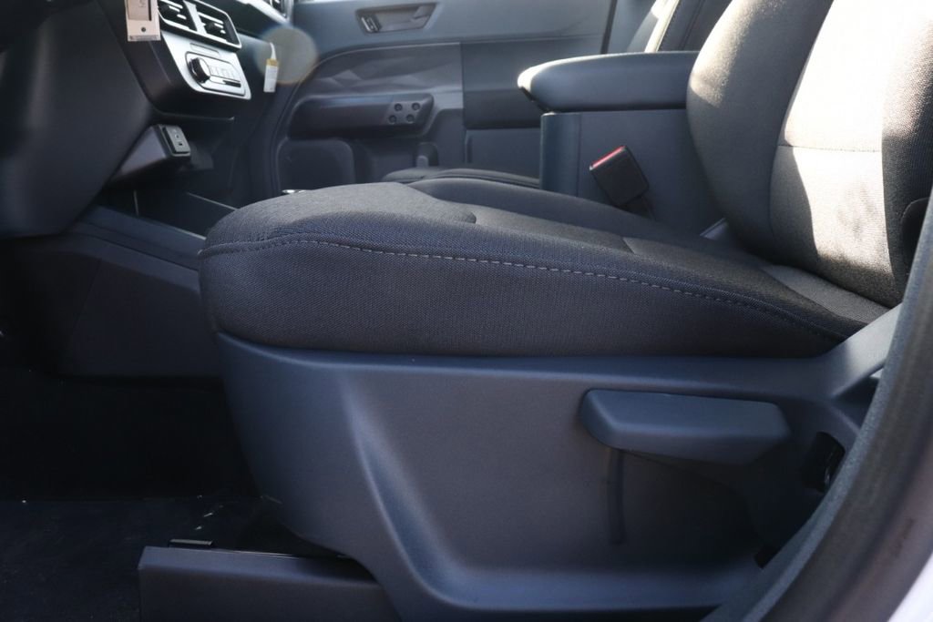 New 2026 Ford Maverick XL w/ 4K Tow Package image 34