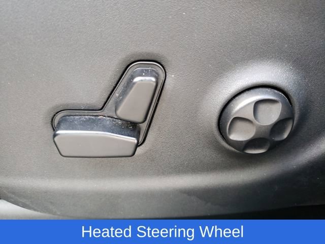 Used 2019 Jeep Cherokee Latitude Plus w/ Cold Weather Group image 16