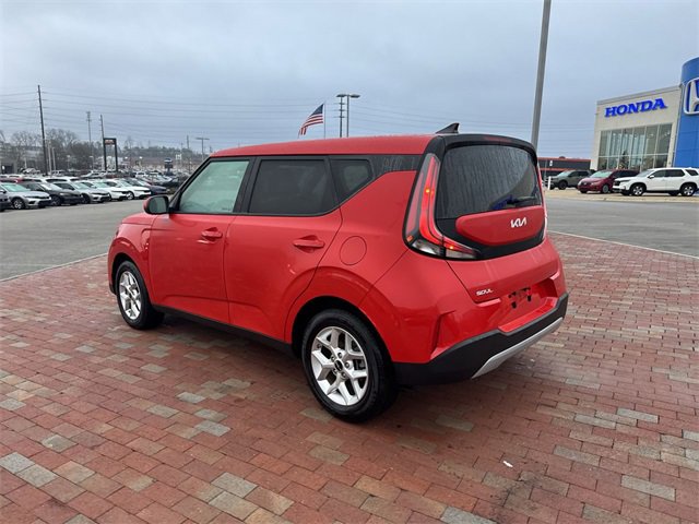 Used 2024 Kia Soul LX w/ Option Group 015 image 34