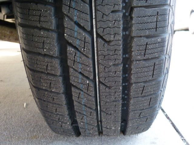 Used 2023 Ford Transit 250 Low Roof w/ Exterior Upgrade Package image 36