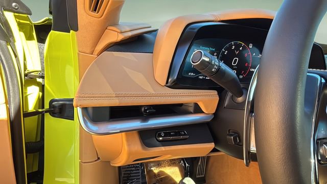 Used 2023 Chevrolet Corvette Stingray Premium Conv w/ Z51 Performance Package image 19