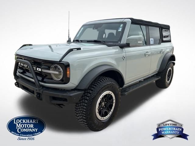 Used 2021 Ford Bronco Outer Banks w/ Sasquatch Package image 3