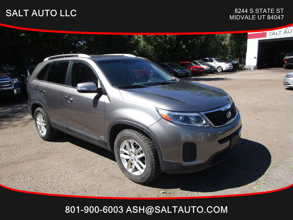 Used 2015 Kia Sorento LX image 1