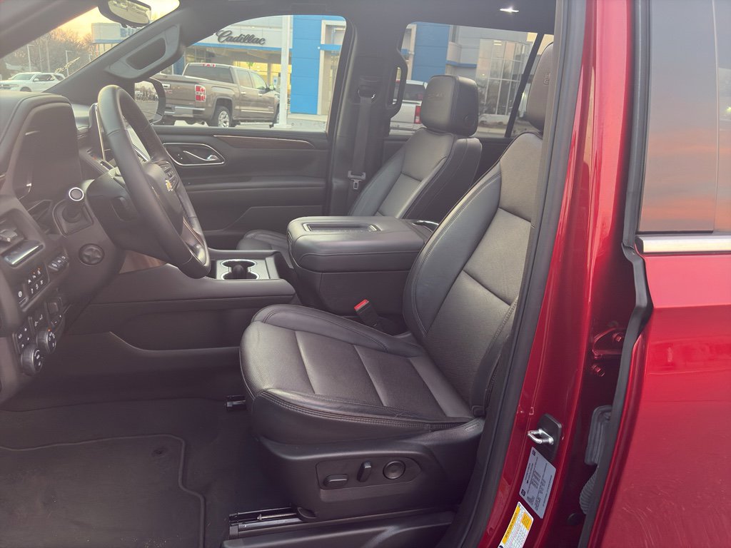 Used 2024 Chevrolet Tahoe High Country image 10