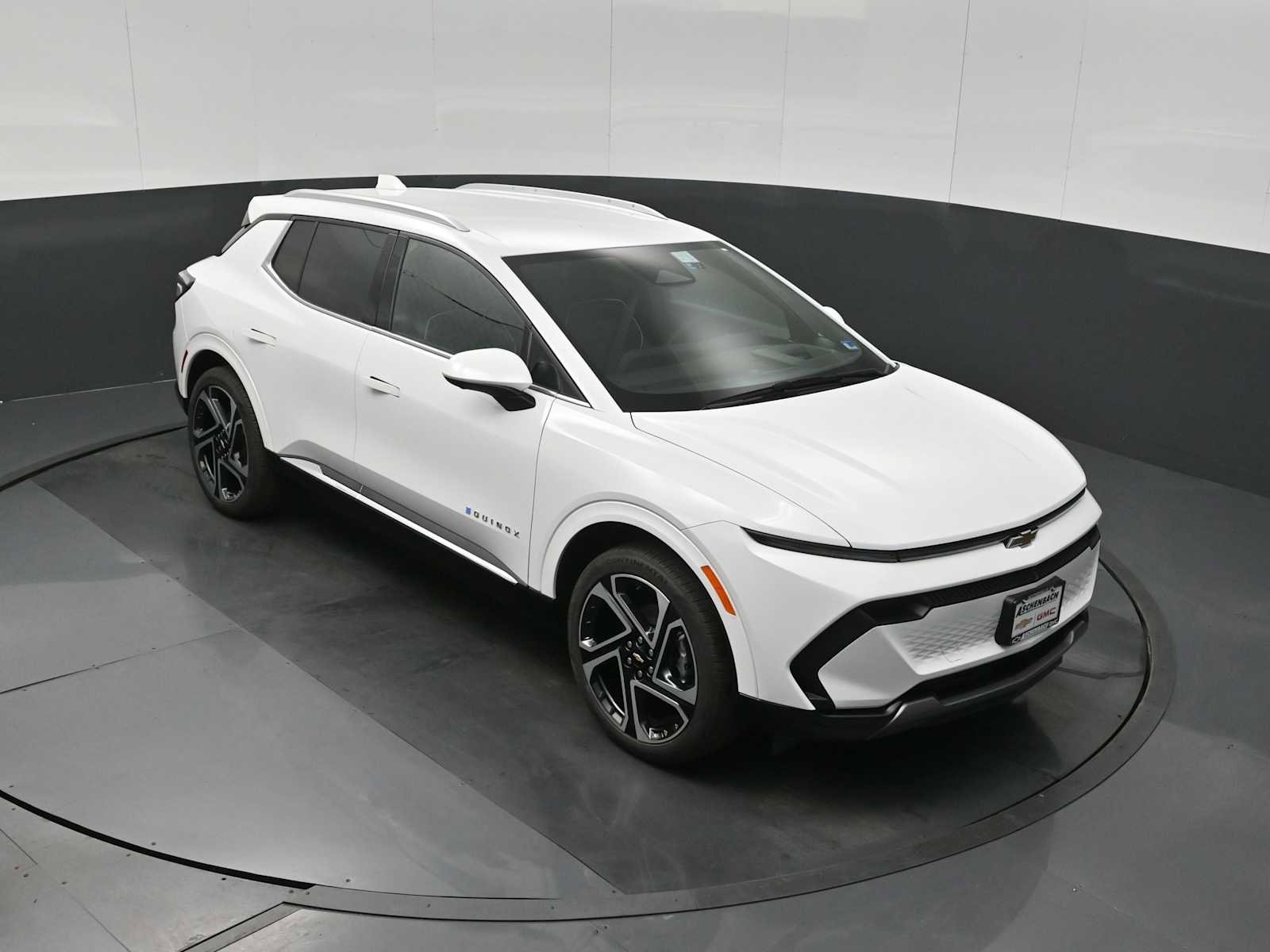 New 2026 Chevrolet Equinox EV LT image 10