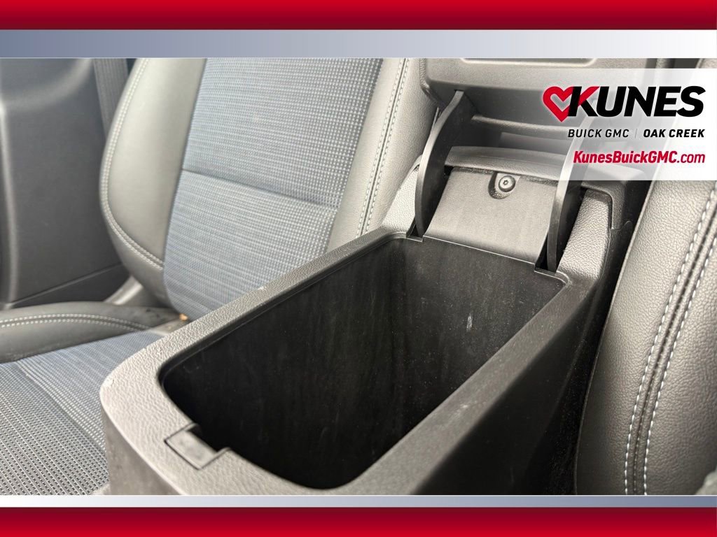 Used 2025 Buick Envista Preferred w/ Convenience I Package image 22