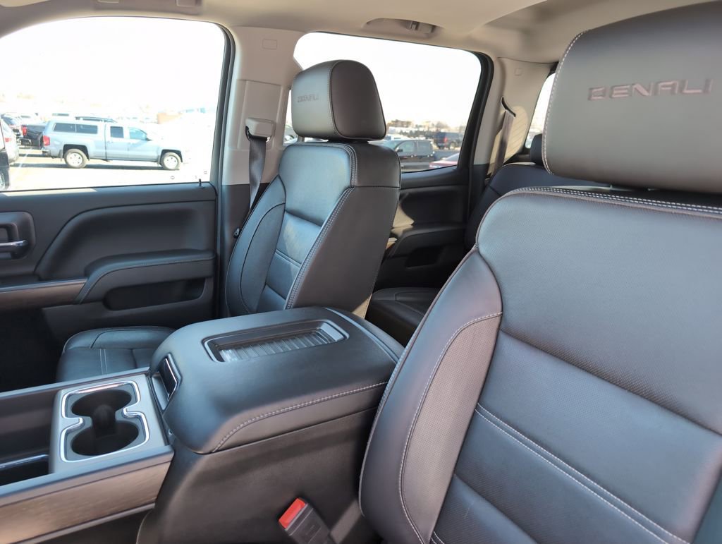 Used 2019 GMC Sierra 2500 Denali w/ Duramax Plus Package image 13