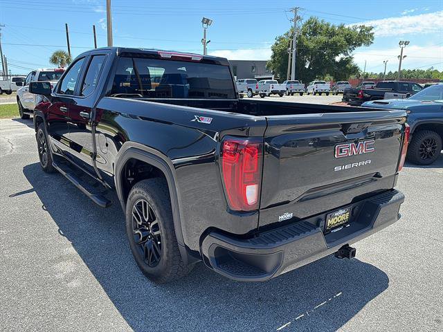Used 2023 GMC Sierra 1500 Pro w/ Graphite Edition AWD/4WD image 6