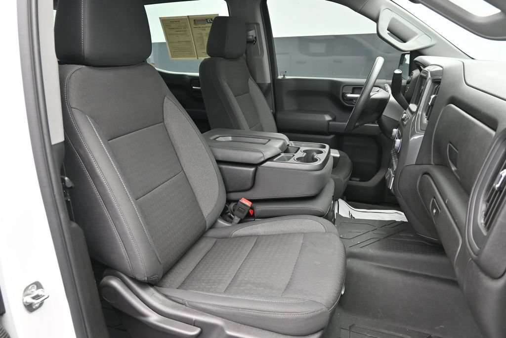 Used 2025 Chevrolet Silverado 1500 Custom AWD/4WD image 27