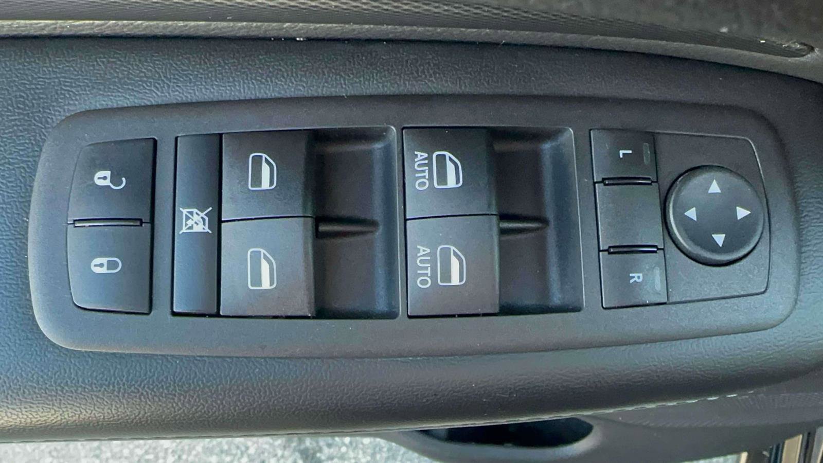 Used 2022 Dodge Durango GT image 14