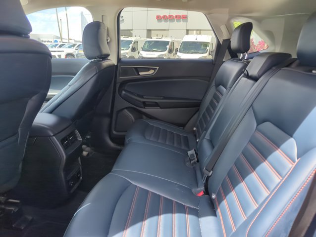 Used 2022 Ford Edge SEL w/ Sport Appearance Package image 12