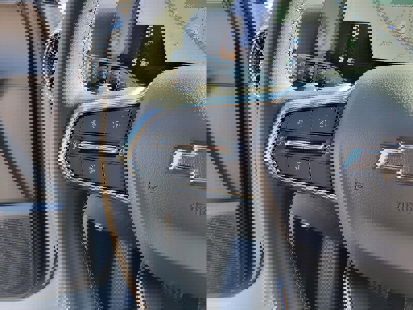 New 2026 Chevrolet Equinox LT w/ Midnight Edition image 12