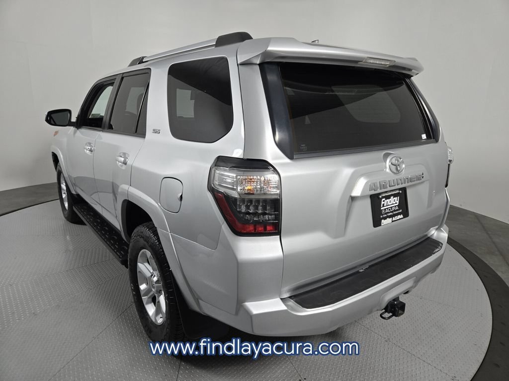 Used 2021 Toyota 4Runner SR5 AWD/4WD image 4