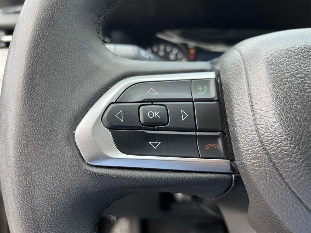 Used 2024 Jeep Compass Limited image 15