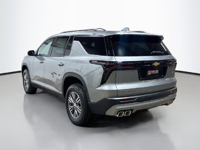 New 2027 Chevrolet Traverse LT w/ LPO, Floor Liner Package FWD image 10