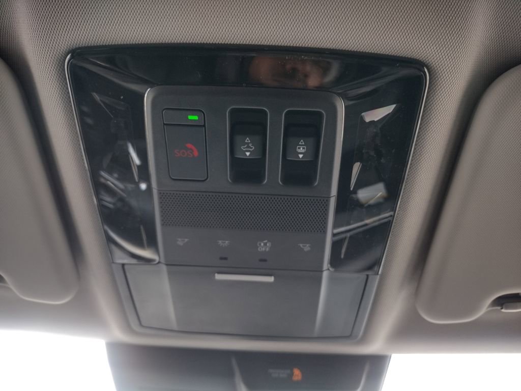 New 2026 Mitsubishi Outlander SE image 24